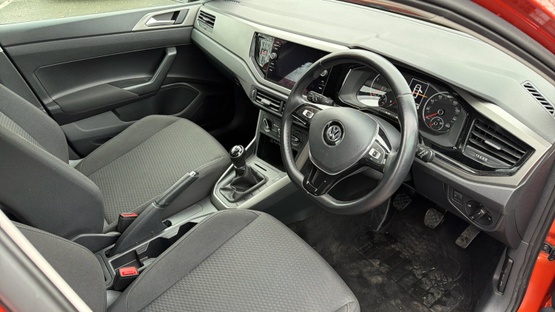 Volkswagen Polo 1.0 TSI 95 SE 5dr Petrol Hatchback